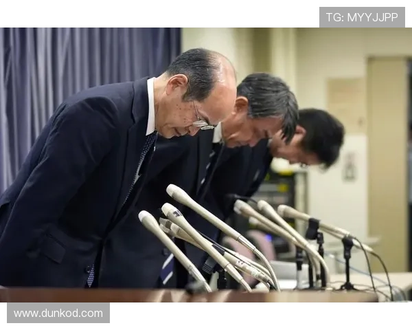 换人未获许可入场为何直接吃黄牌？规则拆解